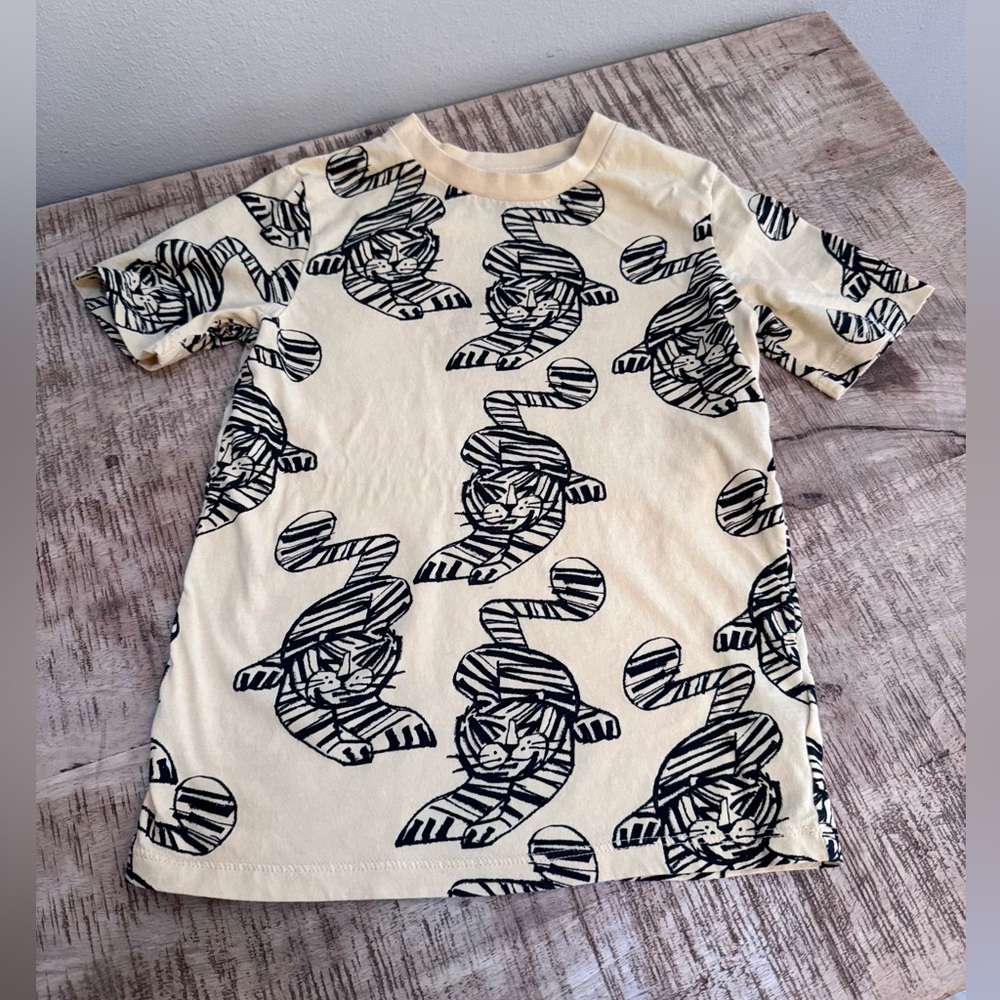 H&M Yellow and Black Tiger Pattern Kids Tee